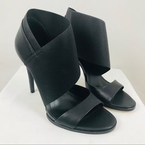 Calvin Klien Veranic Elastic/Cow Roma Pumps